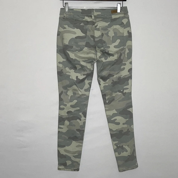 Blank NYC The Sullivan Camo Skinny Ankle Jeans in Light Green - Size 29 - Picture 4 of 9
